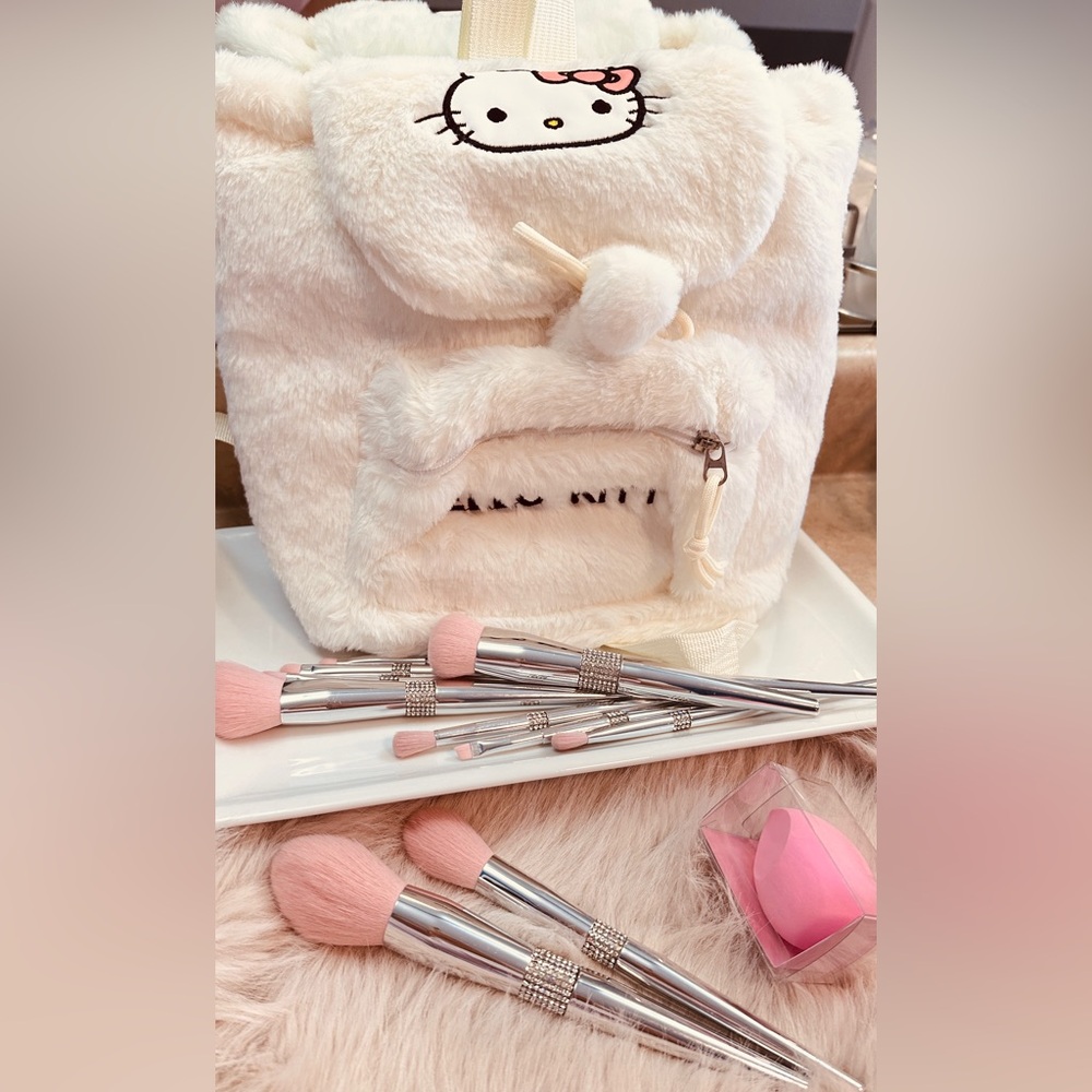 Hello Kitty Cream Backpack with Pink Accessories
